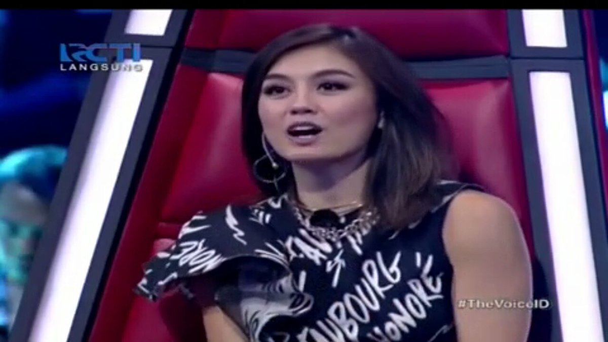 dikeijo's tweet photo. I love you @agnezmo cc: @NICofficial @NIC_Malang @OfficialRCTI #TEAMAGNEZMO https://t.co/VLZz2R933j