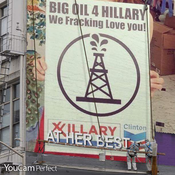 thewaytogaia's tweet image. Can't let corporate greed and corrupt politicians destroy my planet. 🌍 #notinmywatch #bernieorbust #neverhillary