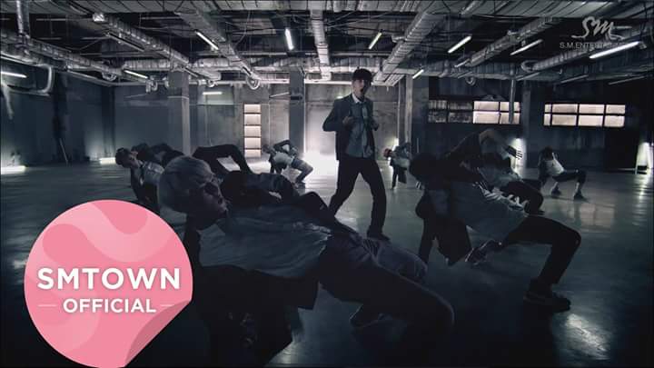 ExolAsma's tweet photo. #Growl 100m
#Overdose100M https://t.co/N8OS7d6Je9