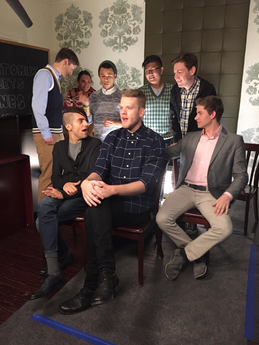 Take a look behind yesterday's episode of #Bones featuring <a href="/mitchgrassi/">mitch on tour!</a> and <a href="/scotthoying/">Scott Hoying</a>.