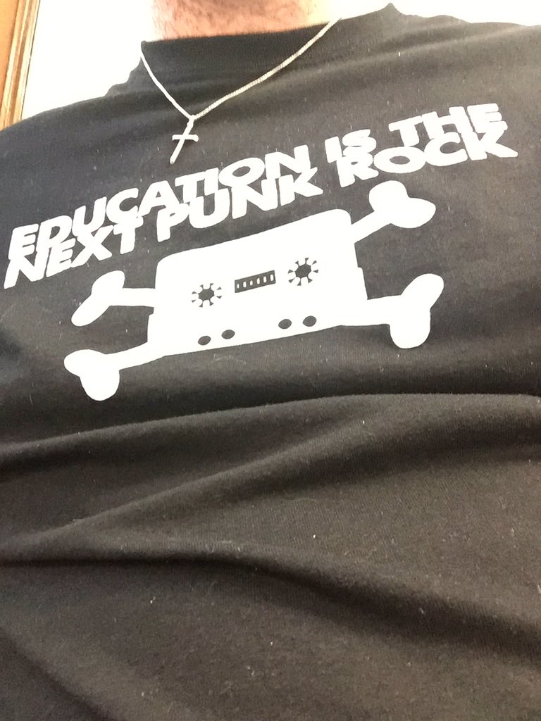 areid321's tweet photo. @marteeeen in my meeting at school. Not sure how Punk Rock it is but in spirit?!? #gtfoob #qbsasba #realhashtags? https://t.co/Z2bXn5VXQB