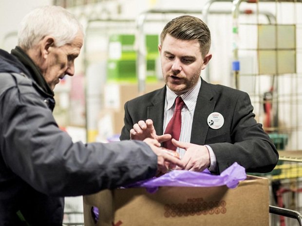 TheGrocer's tweet photo. Tesco's Community Food Connection programme helping to reduce waste #wastenotwantnot https://t.co/qtHNVzCSXZ https://t.co/sGGrSc1AoY