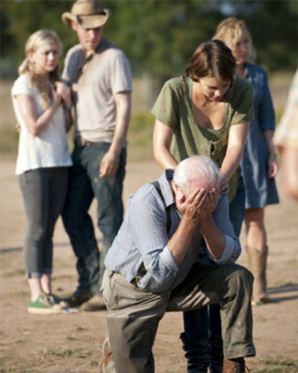 #RT if you remember #TWDFamily