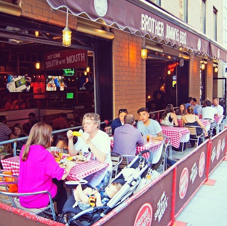 USQLive's tweet photo. Happy Friday y'all! It's a good day to dine al fresco with us! The cafes are open at @USQLive &amp; #MurrayHill! https://t.co/LlngRkia9x