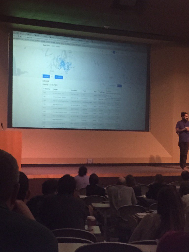 brentaporter's tweet image. #GeoRodeo #Esri #Koopjs John Gravois talking about data conversion for data formats&amp;amp;flavors of Json now with search