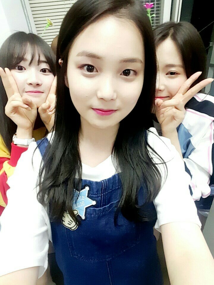 Ci6ZlIXUoAEGsw7.jpg:orig