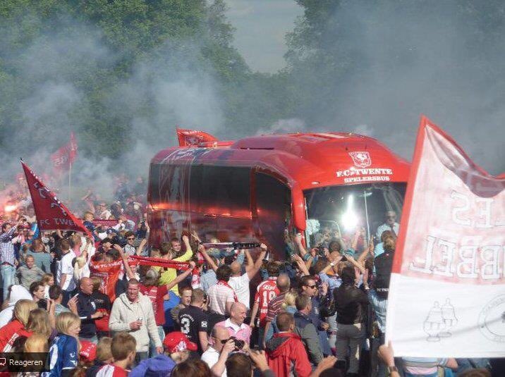 JankoMarc's tweet photo. 100% sure that my former team @fctwente &amp; its amazing supporters will be back to @Eredivisie_UK soon. #gotukkers https://t.co/mtUl4ZnKzN