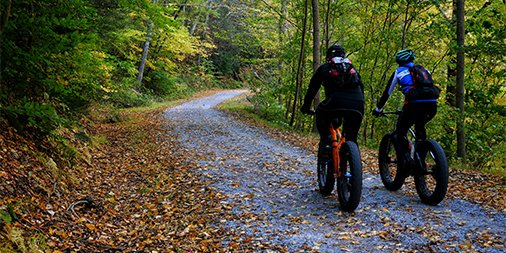 EASTERNMNTN's tweet photo. If there's ever a day to save some gas money, it's today. Happy  #BiketoWorkDay2016. PC: Instagram's msmoutdoors. https://t.co/z22uppmpYh