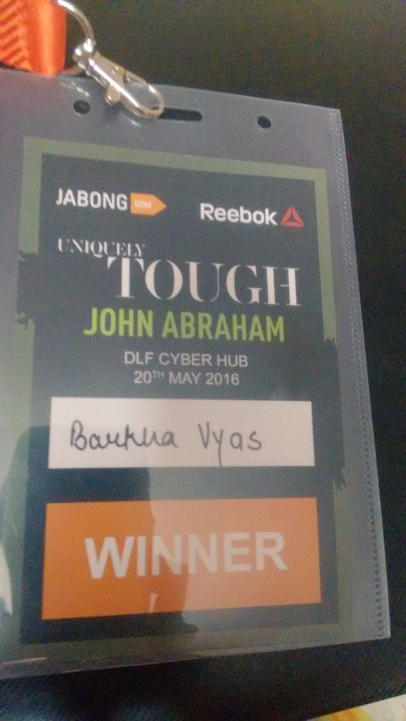 BarkhaVyas's tweet photo. When you get to #WorkoutWithJohn @reebokindia @JabongIndia at @dlf_cyberhub 😍😍 https://t.co/9KG5KO7eDv
