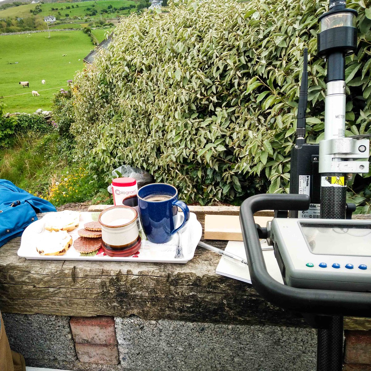 KilkellyGeo's tweet photo. This week we got a sun tan and some tea and biscuits, tough job!! Enjoy the weekend. #surveyors #land #Kilkellys https://t.co/ktbDN8UAkO