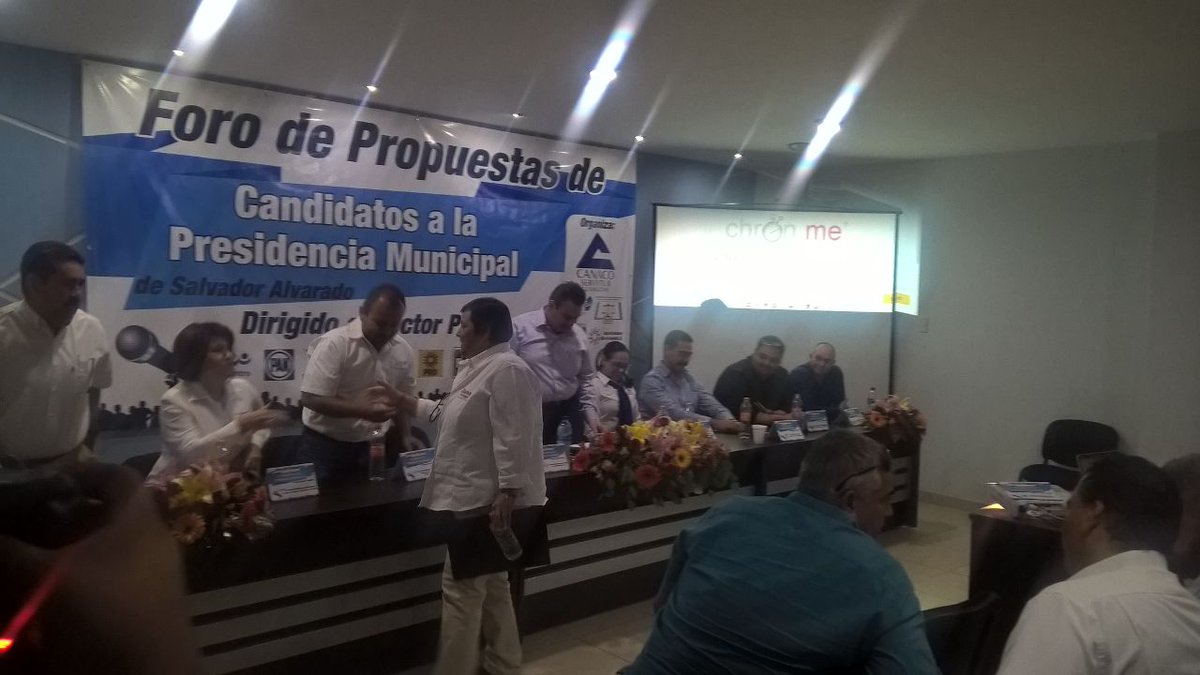 iliana_moraga's tweet photo. Participo como invitada en el #ForoDePropuestas realizado por mis amig@s de @CANACOGuamuchil ¡Muchas gracias! https://t.co/e9vrz8mZDF