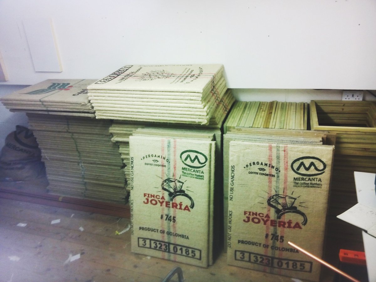 Dwindl_Design's tweet image. #coffee #artisan #recycle #upcycle #barista #reclaimed #sack #burlap #hessian #canvas etsy.com/uk/people/dwin…