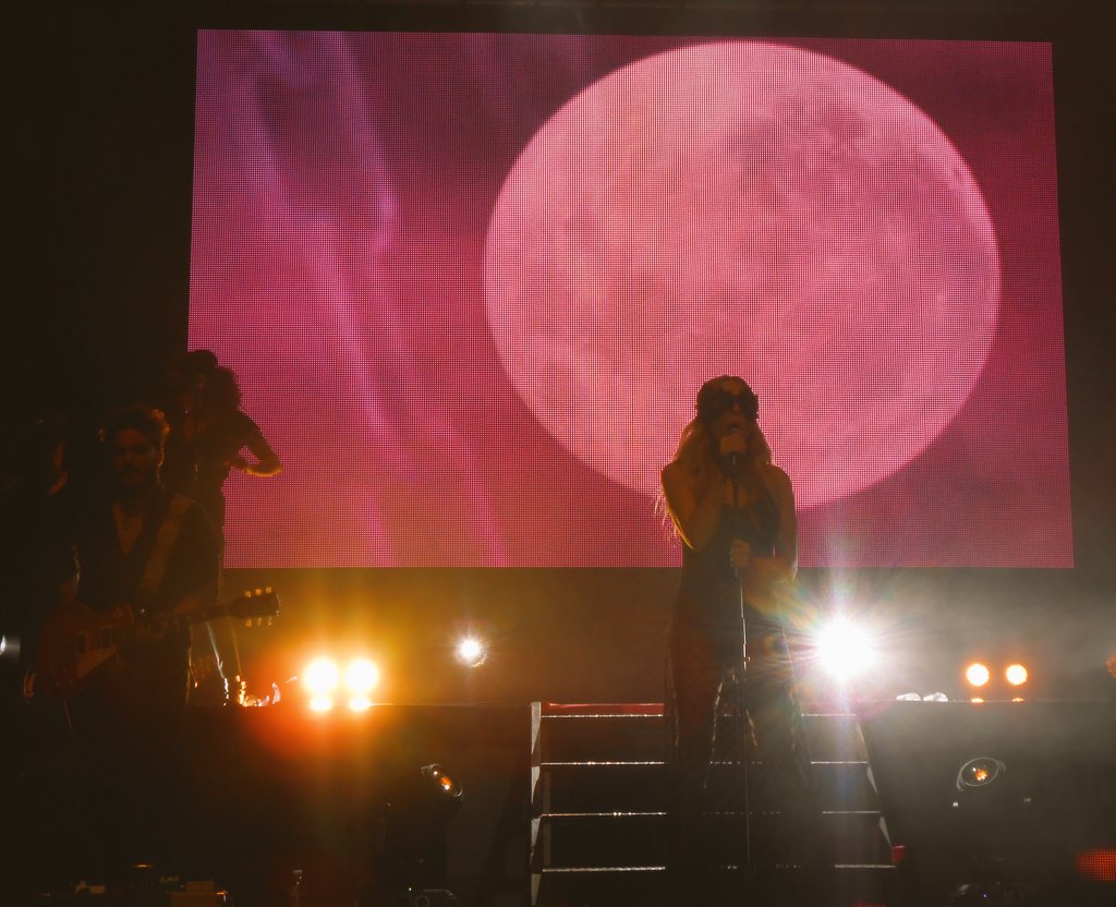 titorober88's tweet photo. @Martisima_SoyYo el pasado domingo en Getafe #conciertazo #Desesperada #Desconocida #CowboyKate #MartaSánchez https://t.co/GivqhBKt06