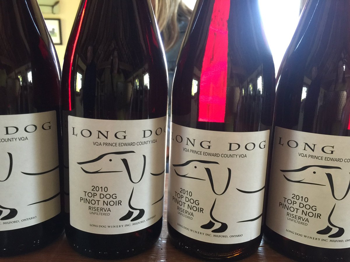 belleisabelle's tweet photo. Thank you @longdogwine lovely Pinot  noir for tonight barbecued @SeedToSausage 80 days aged ribeye https://t.co/T0h7x7Ta2N