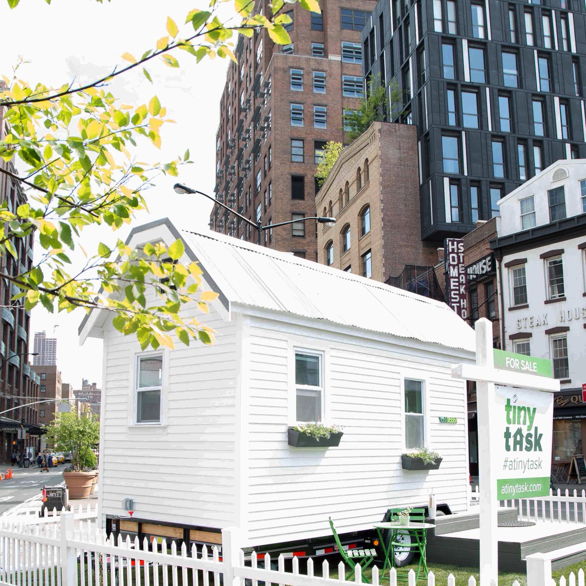 Taskrabbit's tweet photo. Don't forget to bid on the @TaskRabbit Tiny House: open on eBay until Sun: https://t.co/UNg2dPfmBd #ATinyTask https://t.co/lEUb8fhhqv