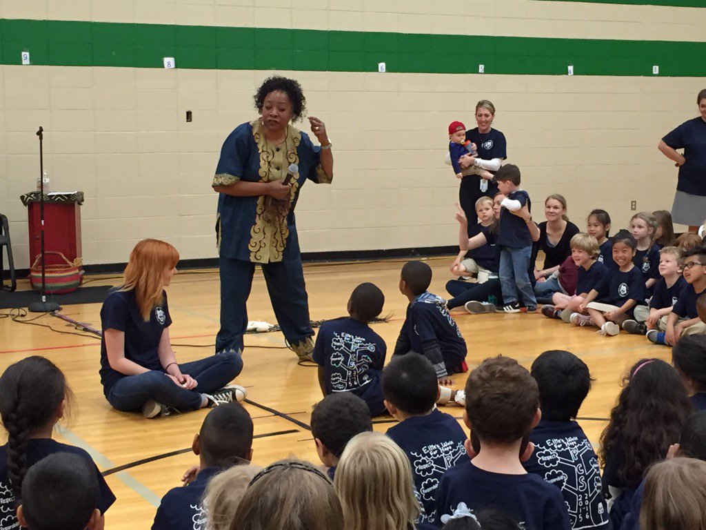 KymSchilling's tweet photo. Amazing storytelling @PremierCharter1 #pcsproud https://t.co/w75RJBBY1z