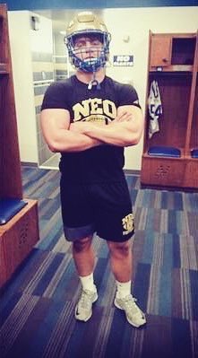 JUCOFFrenzy's tweet photo. .@Leopard_50 Sammy Benard JUCO OT C/O 2017. 6'5 290. @NEO_FB_Recruit . Spring Ball HL https://t.co/m89PJHGUR2 https://t.co/bvqR7F2cLW