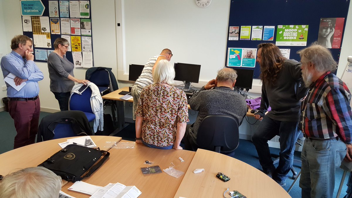SilenceBreakers's tweet image. In #DIYComputing at Thorne @DoncasterLib we set up #RaspberryPi from scratch and did some programming WITH #Scratch!