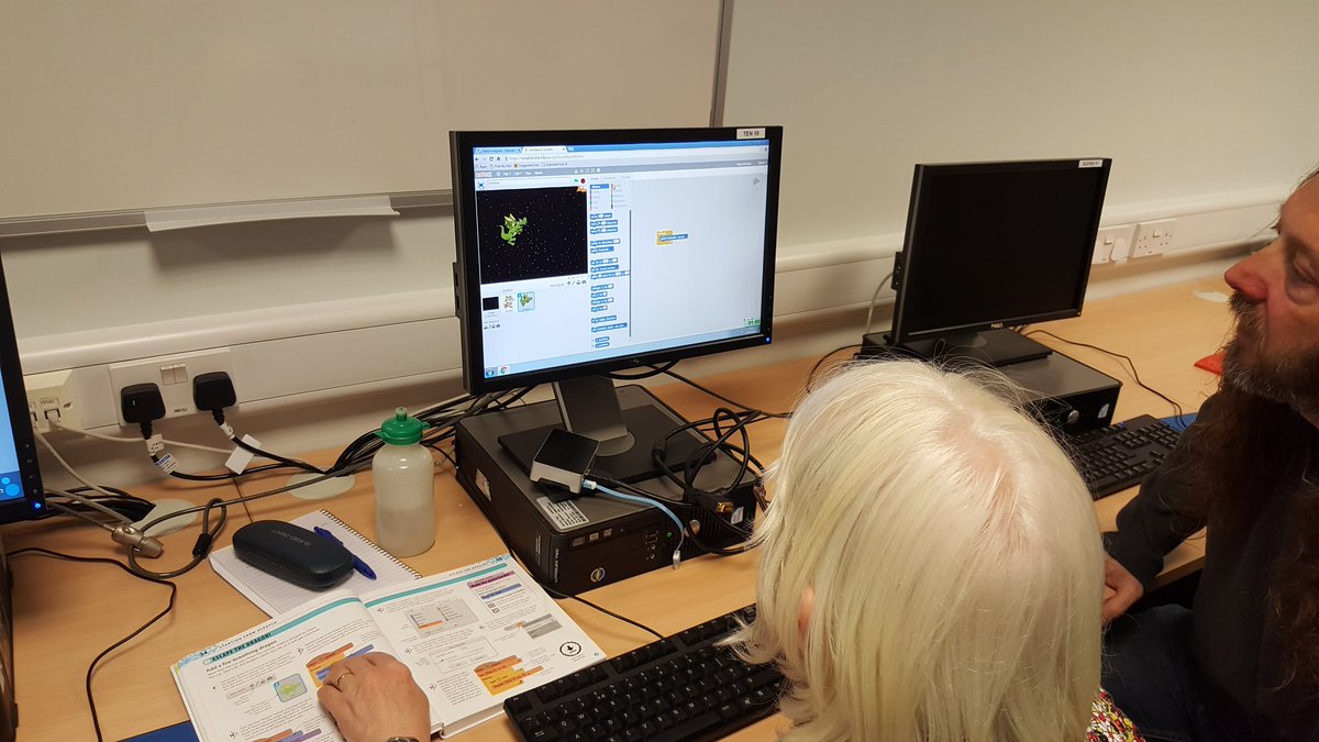 SilenceBreakers's tweet image. In #DIYComputing at Thorne @DoncasterLib we set up #RaspberryPi from scratch and did some programming WITH #Scratch!