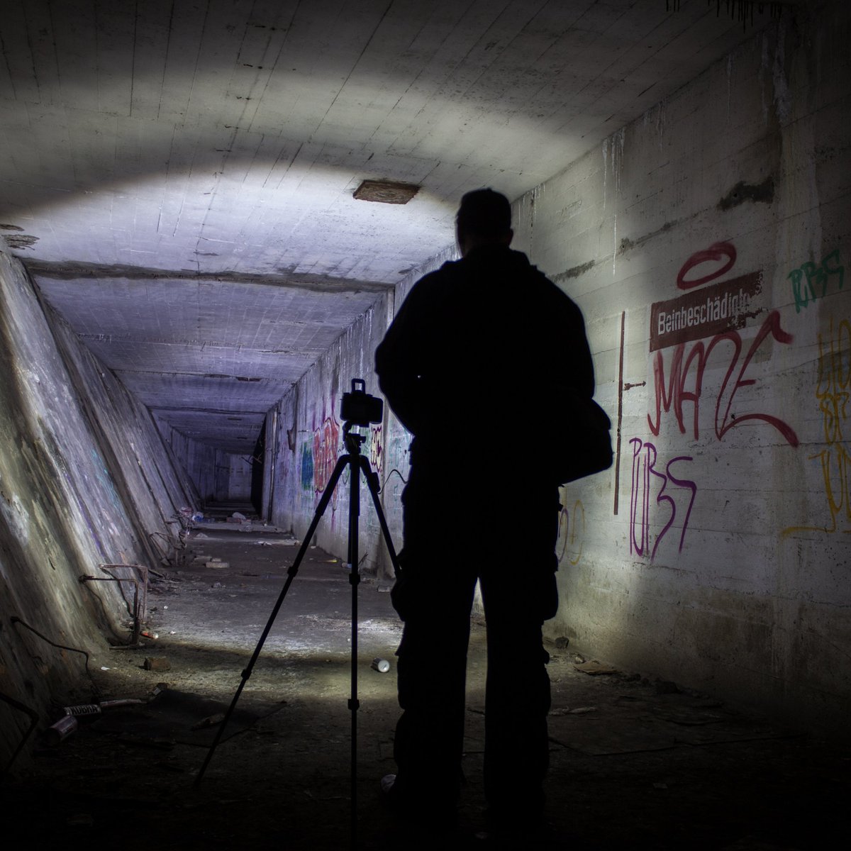 Ein wenig abhängen.

#lostplaces #verlassen #braunschweig #bunker