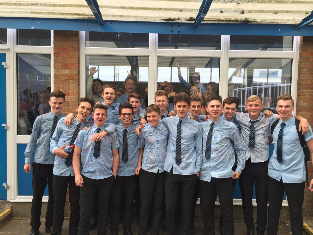Good luck to the #ballers for the rest of the exams! #teampe #yr11 #bccsport