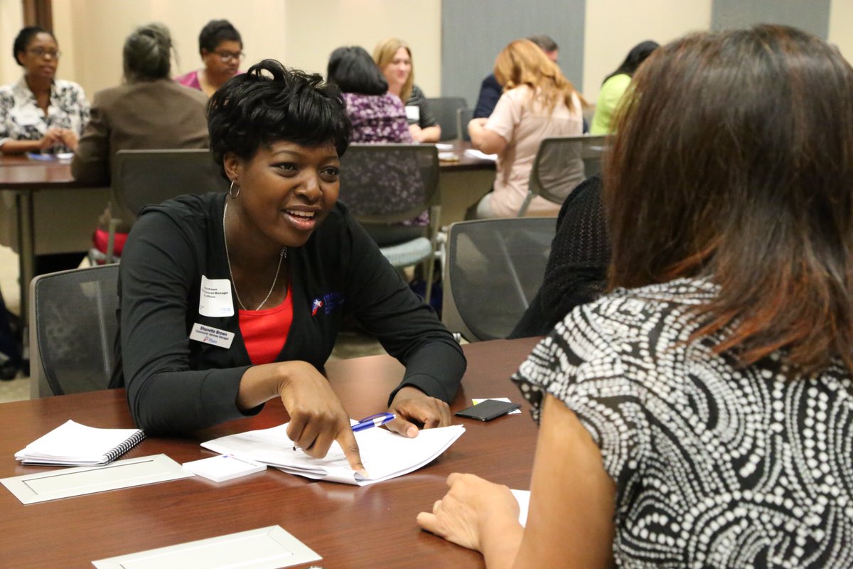 UnitedWayDallas's tweet photo. Proud to join fellow community leaders at #ChatConnectRepeat- building strong connections to tackle tough challenges https://t.co/CGjNpWL3Rk