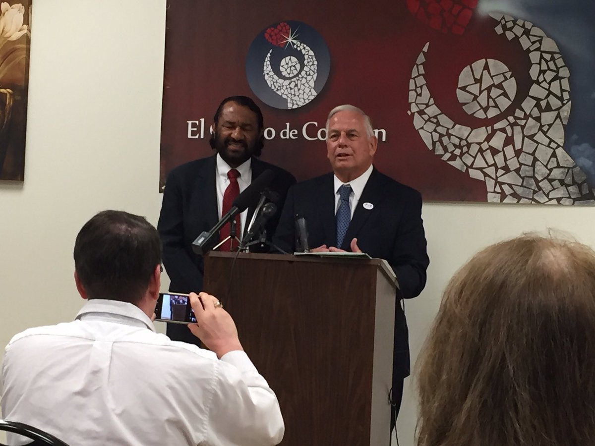 MayraABC13's tweet photo. Reps. Gene Green &amp; Al Green stand together to urge congress to allocate #Zika emergency funds for Houston https://t.co/NGMG9K64nf