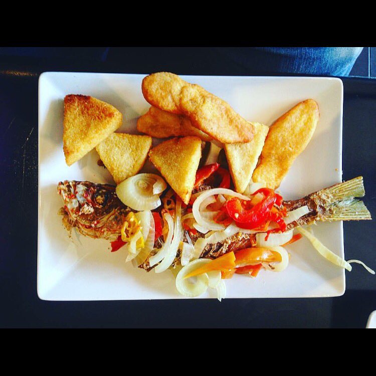 Exuberant colours and flavours 👌🏾🔥💯 Fish Friday's at Black &amp; White Cafe...👏🏾