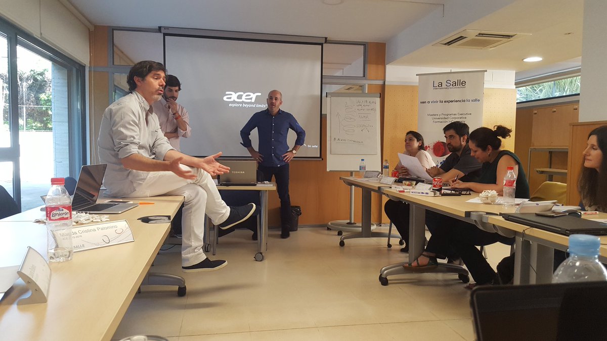 merhg's tweet image. Investigando en el archivo profundo de una compañía #árbolestratégico  @nando_abril @OyerCorazon #alumniexperience