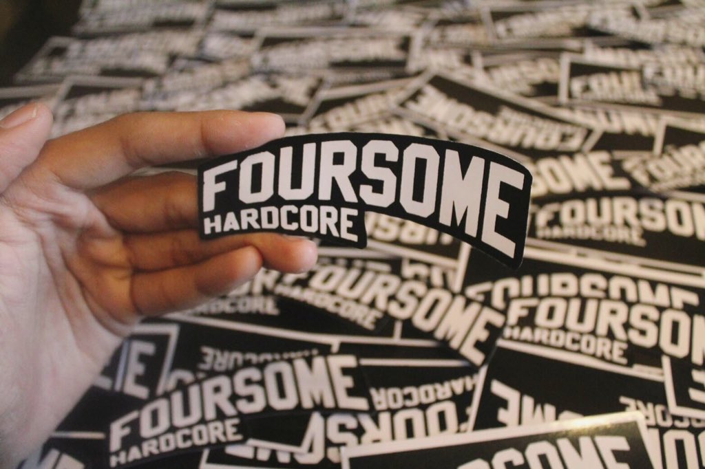 Gratisss sticker dari kami!
cek instagram kami untuk detail @Foursomehardcore