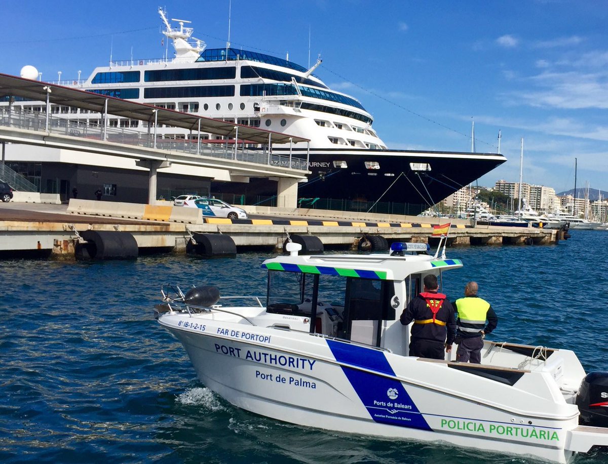 #EuropeanMaritimeDay Congratulations from Spain's Harbour Police @EU_MARE