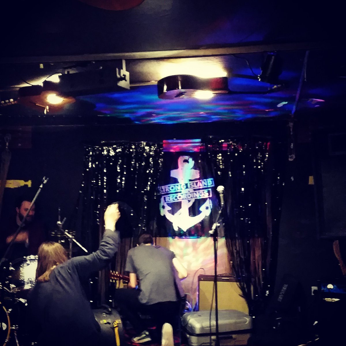 In our homeland tonight <a href="/Al_Burrito/">Al'Burrito</a>. <a href="/Rickyfitts_/">Rickyfitts</a> <a href="/MeltDunes/">Melt Dunes</a> Frauds &amp; Violet Mud. Doors @ 8pm. £4 entry. Pay OTD.