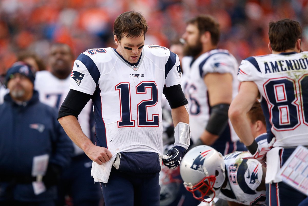Snf On Nbc On Twitter Patriots Tom Brady Leads Top Five