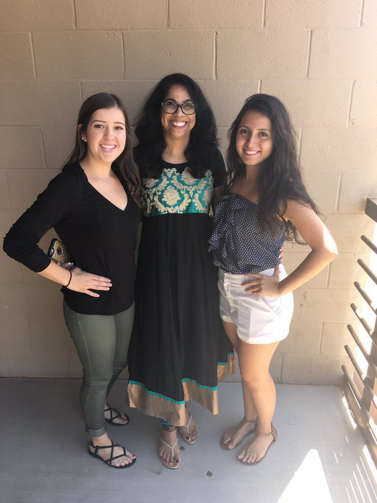 susyQvald's tweet photo. Thank you to the Amazing teachers I had this semester!!!! @SuchetaThomas @absd #MrsLevers https://t.co/d6LfiBVRkt