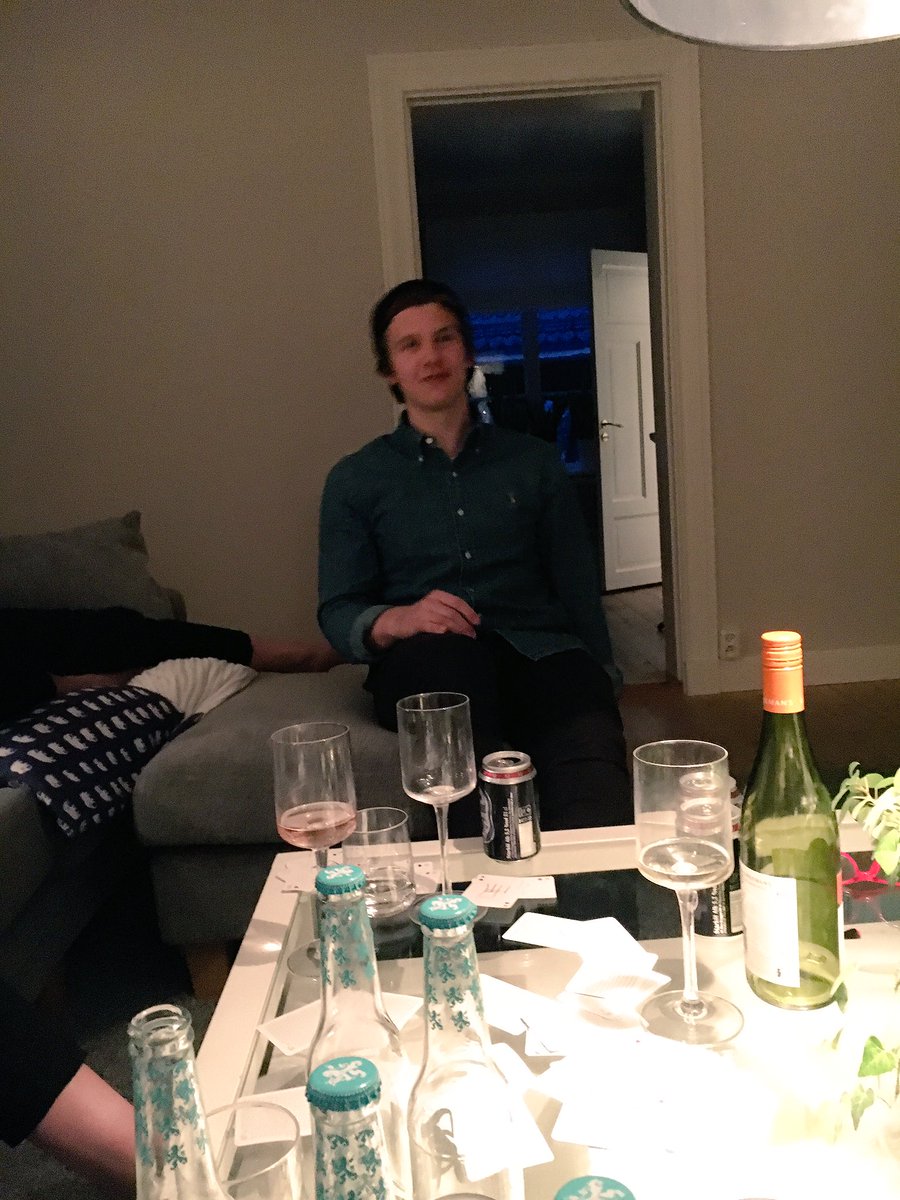 EricRooth's tweet photo. @alexiafrika nånstans i Västafrika https://t.co/VcKKJUg9qe