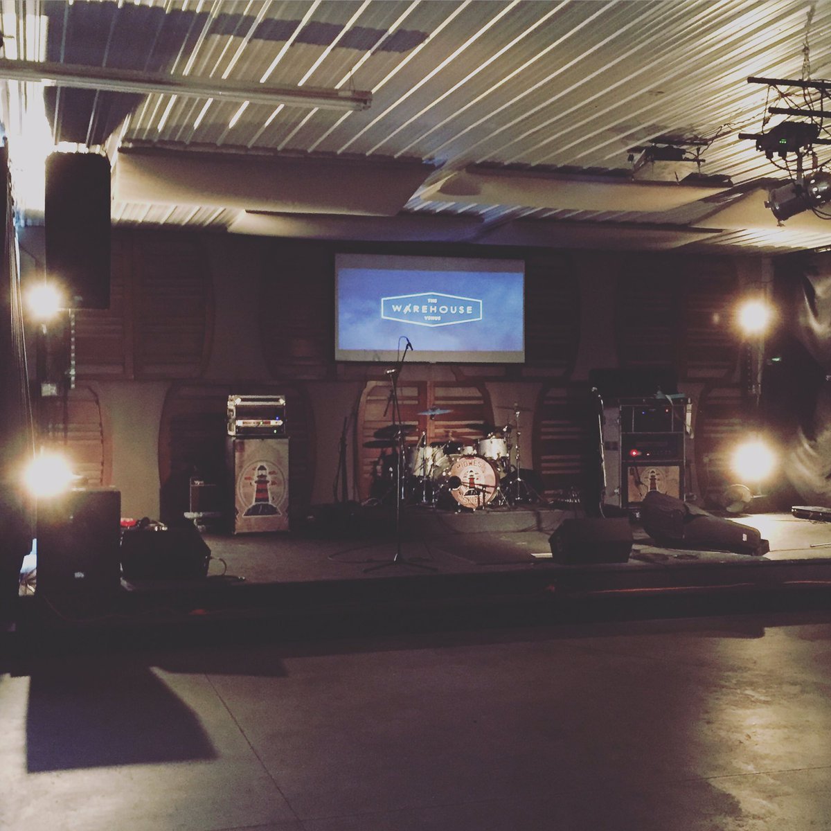 midwest_skies's tweet photo. Tonight! Marine City! @TheWarehouseMI is THE PLACE TO BE!!! https://t.co/YAg2o6wIGk