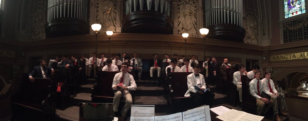 ArtsSFHS's tweet photo. The choir is ready to rock! Special thanks to all the PAVAS alumni singing in today's ceremony! https://t.co/RNkqueGMto