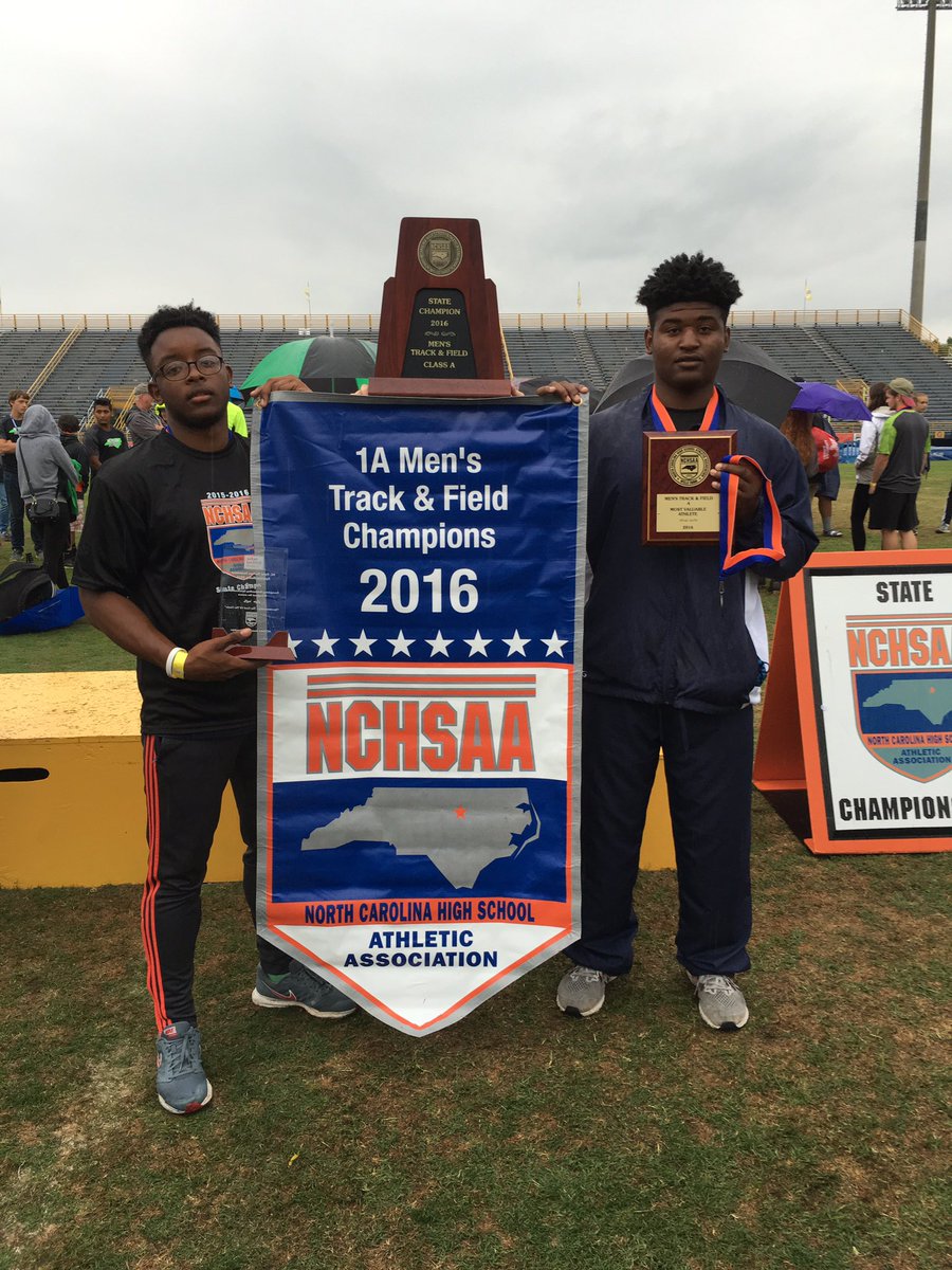 mahstrack's tweet photo. @That_Fastkid wins sportsmanship and Gabriel King wins MVP https://t.co/CSimvqKBH7