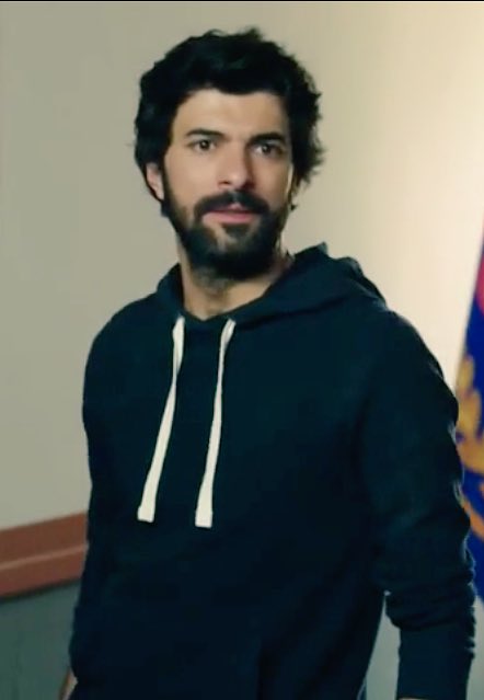 adasms1808's tweet photo. #EnginAkyürek @HaniyahMasowd @mendeznorma1 @mafer031510 @vicky_tsam @ZahraniMah @Esra7581Esra @EnginAkyurekPy https://t.co/SzWsxVBzZy