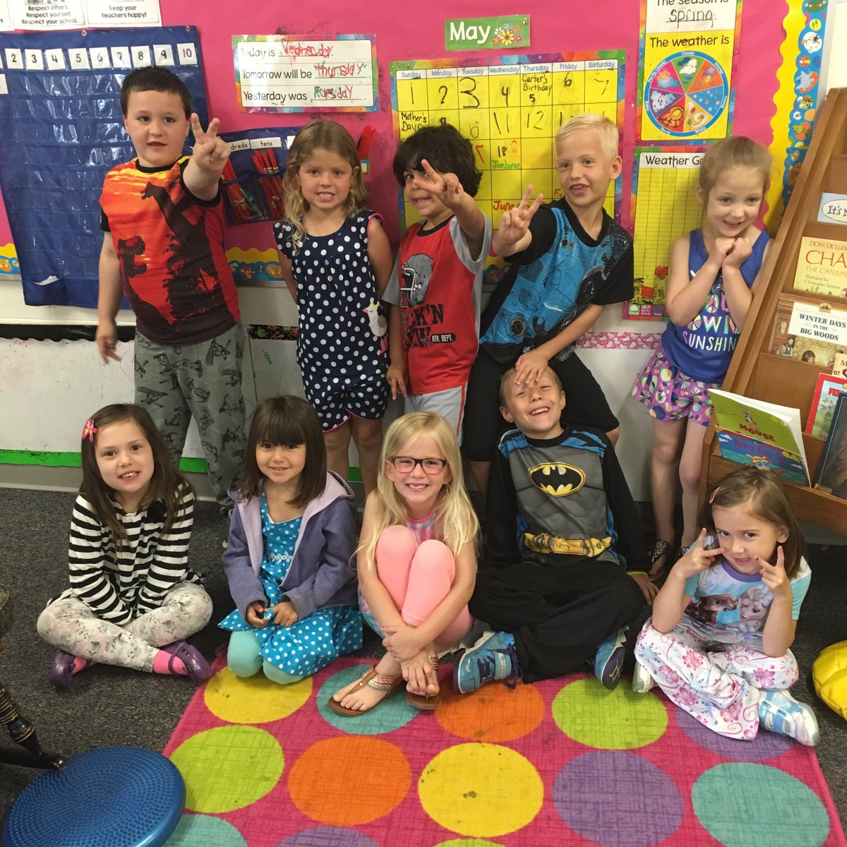 lmcaito's tweet photo. Pj day https://t.co/xmHv7Ah7K0