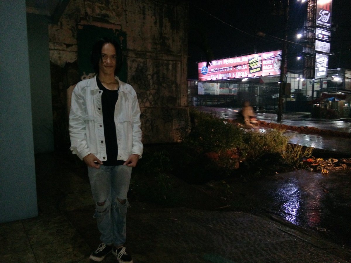 MuhammadRennoS's tweet photo. #Pamulang #jahesusu https://t.co/MluUXF5Vl8
