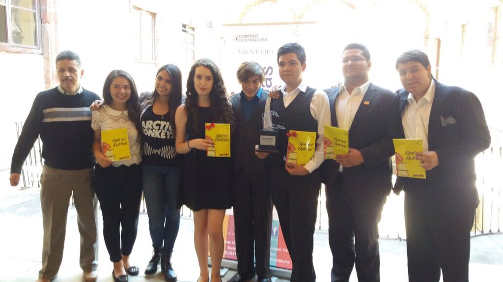 ContraloriaJal's tweet photo. Felicitamos también a Preparatoria @SistemaUNIVA por haber obtenido el segundo lugar en #interprepas2016 https://t.co/3hdOEpAX8P