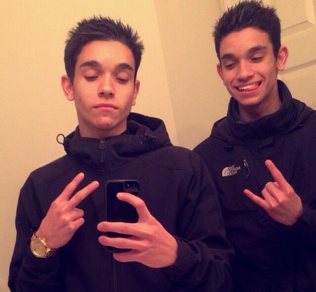 Lucasdobreedits's tweet photo. twin throwback https://t.co/KAwnF8gBU5