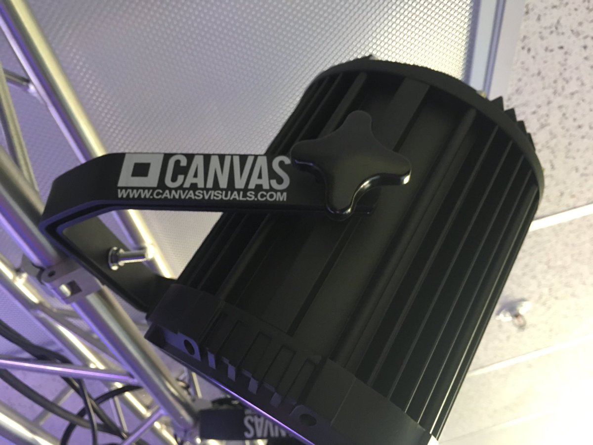 canvasvisuals's tweet image. Some people want to see their names in flashing lights, we just want to see our name on flashing lights. #goals