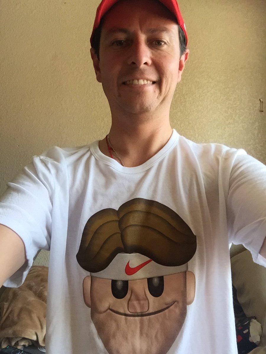 joseantmartins's tweet photo. @rogerfederer #Emojerer https://t.co/voLPzQrMTK