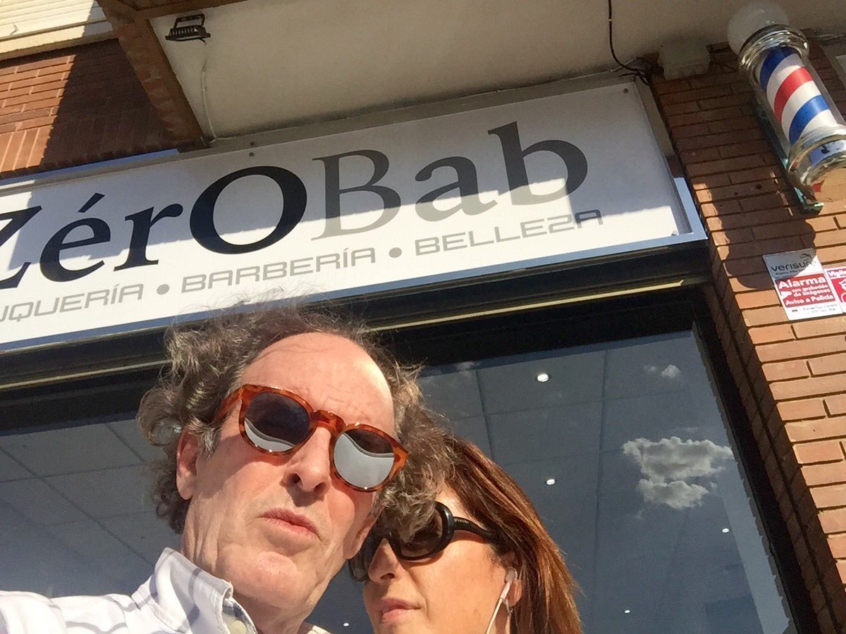 telmocarlos's tweet image. #Badajoz, chapa y pintura en #ZéroBab y para la @TopManEX jurado por una noche. @HotelZurbaran