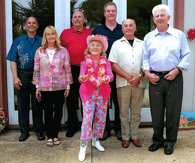 StapletonSpence's tweet image. Recent meeting between Stapleton-Spence Packing and Bragg Live Foods.  Looking good!  @patriciabragg