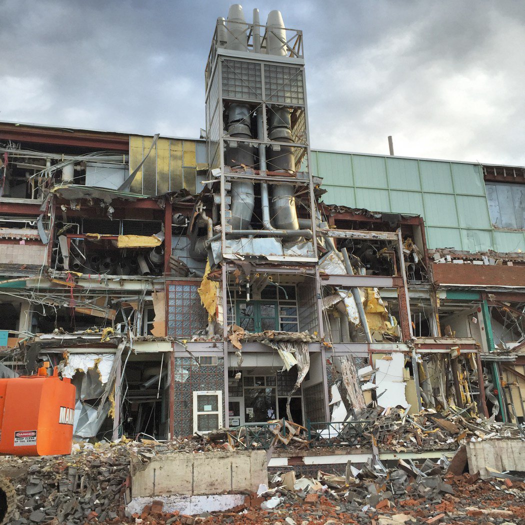 boilerplate magazine tweet media