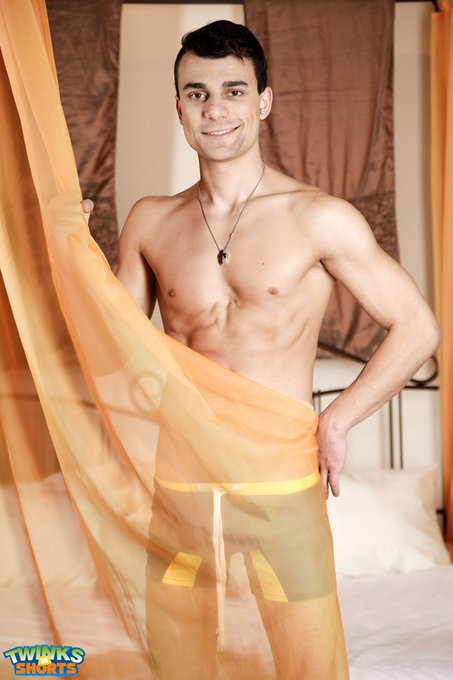 Nick Vargas 2 #twinks #jocks #bigcock #underwear #cute https://t.co/EFTnAauIH3 https://t.co/zEd7ao7X