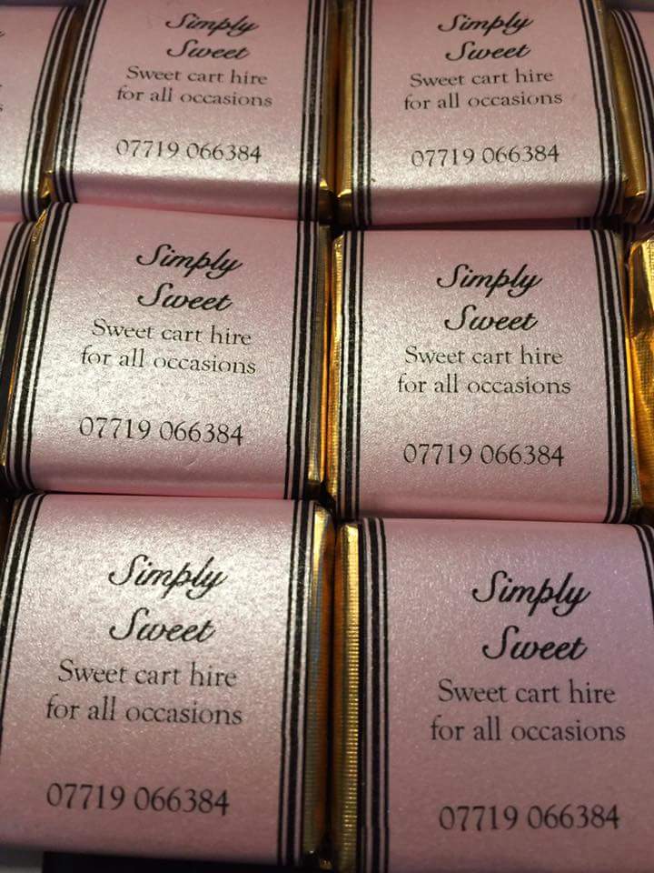 SimplySweetHire's tweet photo. Personalised chocolate Neapolitans ready for Sunday's wedding fair :) @PinkTreeWedding  at Newark Town Hall https://t.co/PMaIJtfzfN